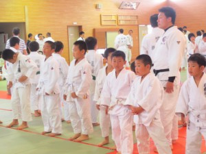 2013三浦遠征交流練習試合 002