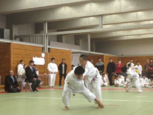 小19