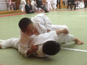 小20