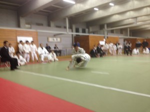 小22